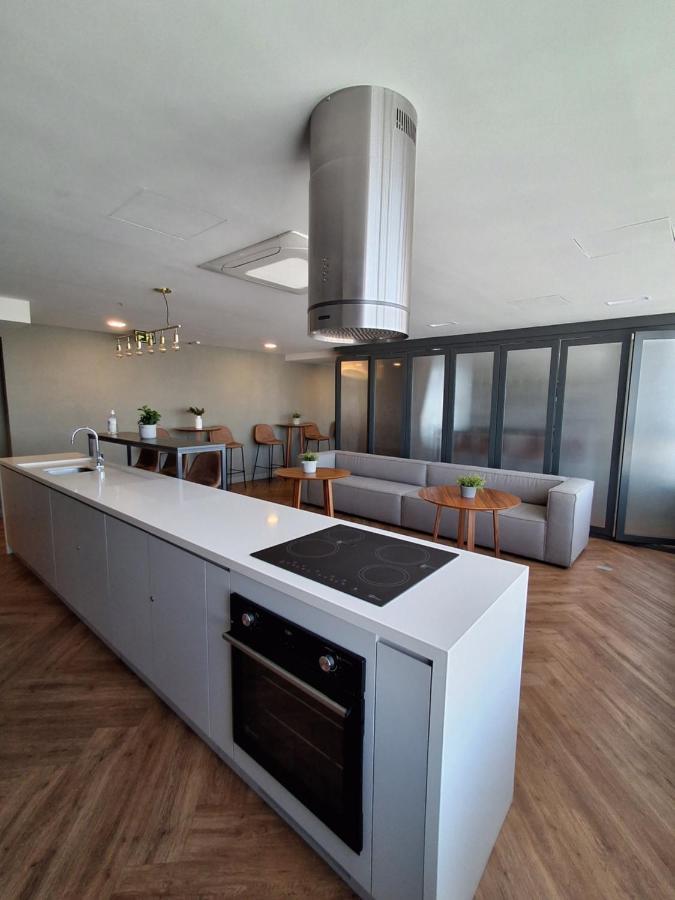 Lindo Studio Novo No Jp Redencao - Rofftop Com Vista Espetacular Porto Alegre Eksteriør billede